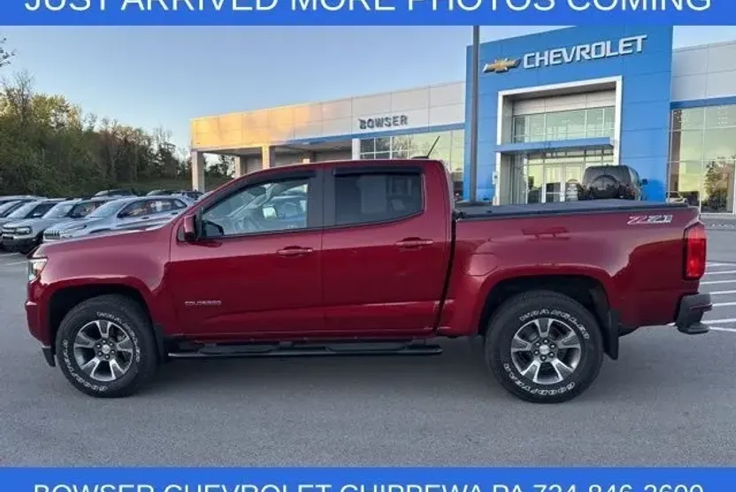 2017 Chevrolet Colorado Z71 photo 1