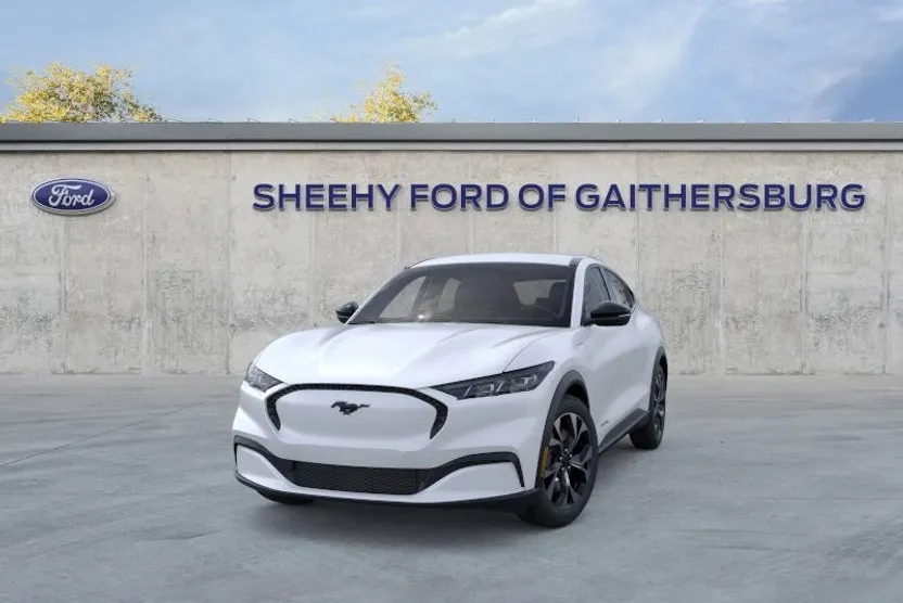 2025 Ford Mustang Mach-E Select photo 1