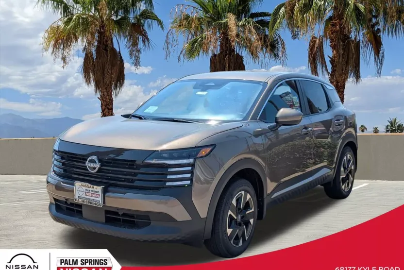 2025 Nissan Kicks SV photo 1