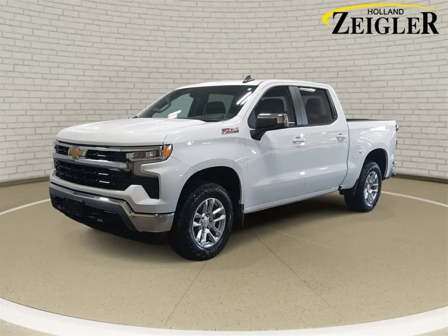 2023 Chevrolet Silverado 1500 LT photo 1