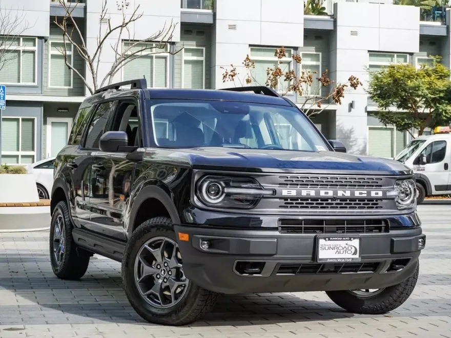 2024 Ford Bronco Sport Badlands photo 1