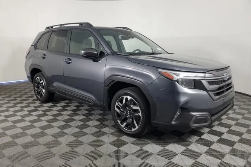 2025 Subaru Forester Limited photo 1