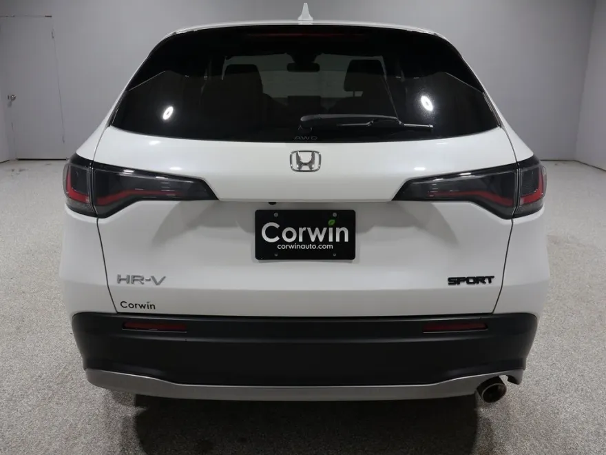 2023 Honda HR-V Sport photo 1