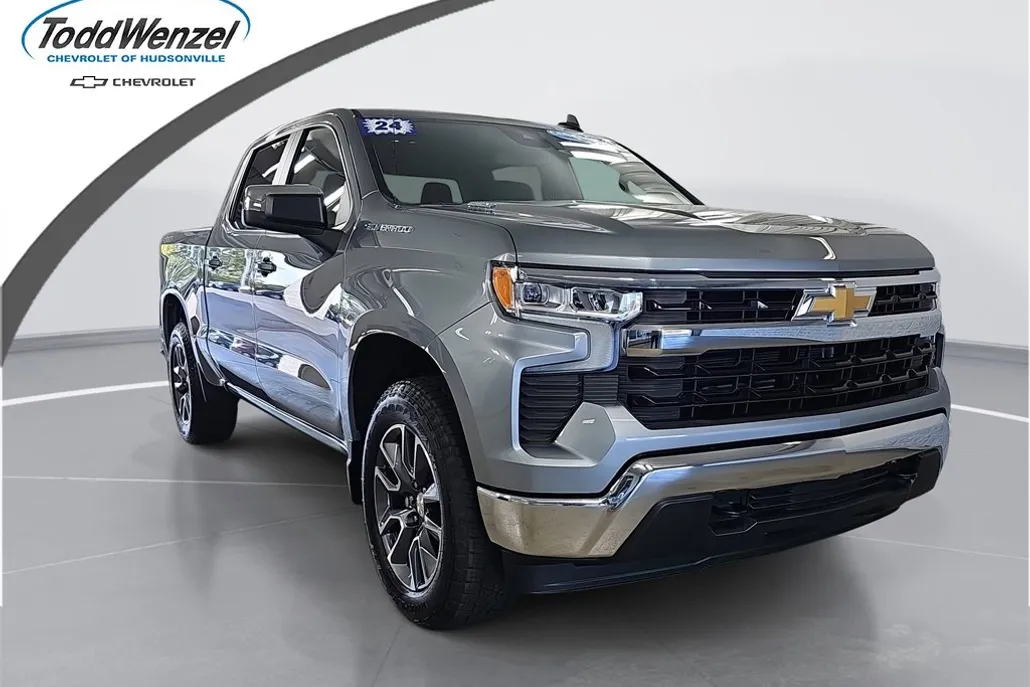 2024 Chevrolet Silverado 1500 LT photo 1