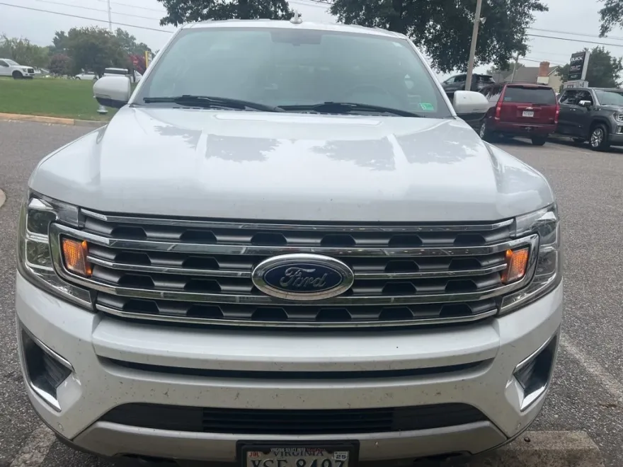 2019 Ford Expedition MAX Limited photo 1