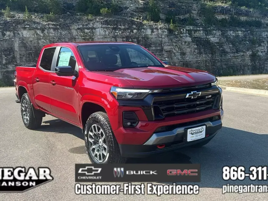 2026 Chevrolet Colorado Z71 photo 1