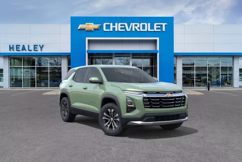 2026 Chevrolet Equinox LT photo 1