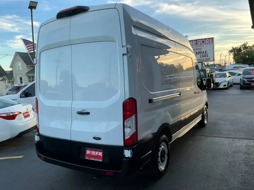 2021 Ford Transit Cargo Van photo 1