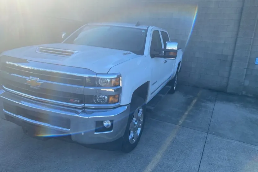 2018 Chevrolet Silverado 2500HD LTZ photo 1