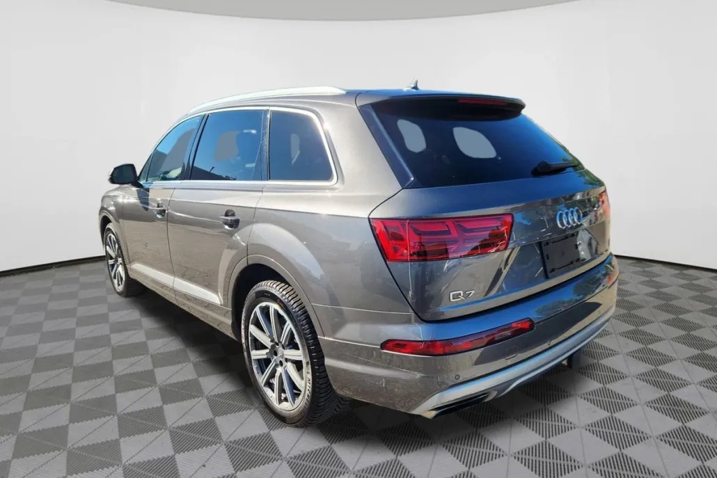 2018 Audi Q7 3.0T Premium Plus photo 1