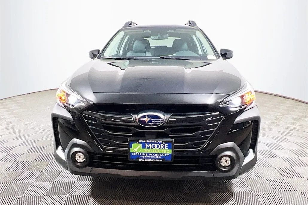 2025 Subaru Outback Onyx Edition XT photo 1