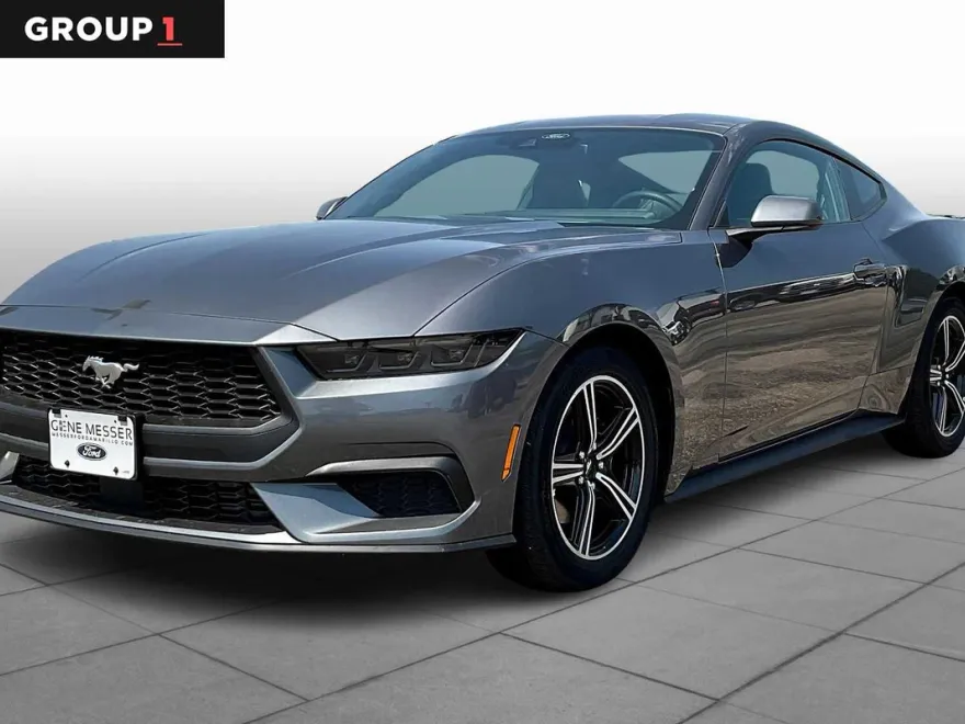 2025 Ford Mustang EcoBoost Premium photo 1