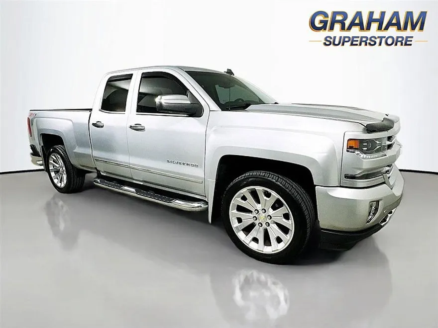 2016 Chevrolet Silverado 1500 LTZ photo 1