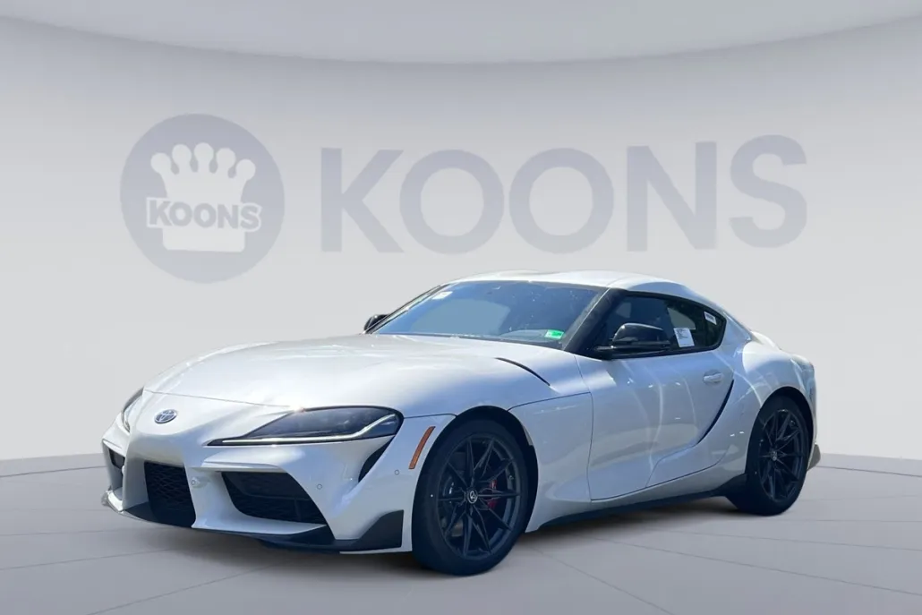 2026 Toyota Supra 3.0 Premium photo 1