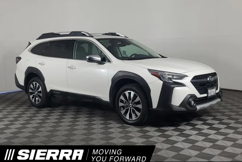 2023 Subaru Outback Touring photo 1