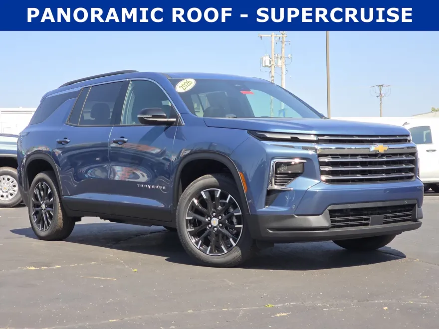2026 Chevrolet Traverse photo 1