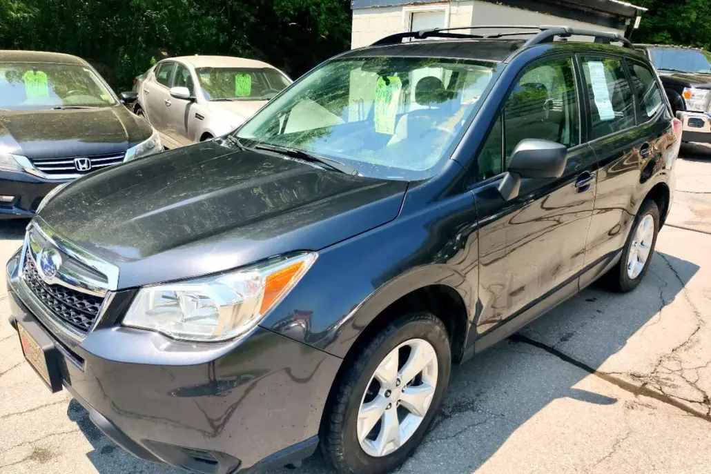 2016 Subaru Forester 2.5i Premium photo 1