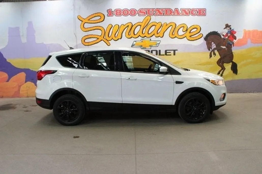 2019 Ford Escape SE photo 1
