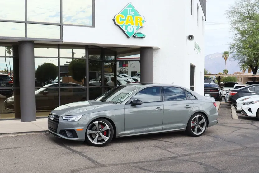 2019 Audi S4 Base Prestige photo 1