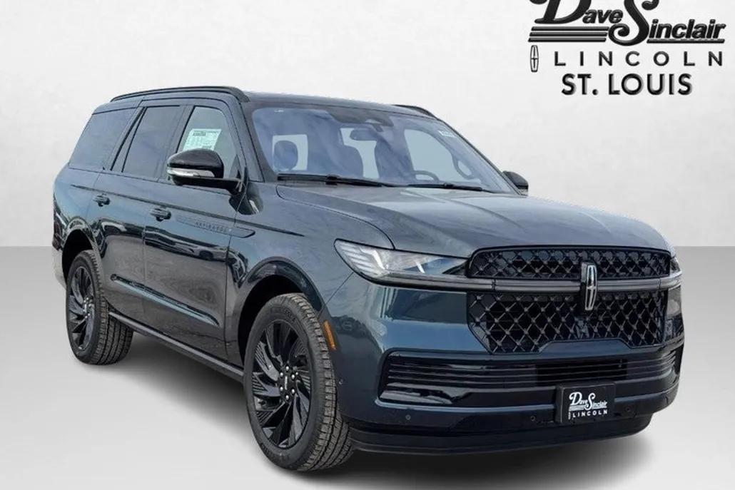 2025 Lincoln Navigator Reserve photo 1