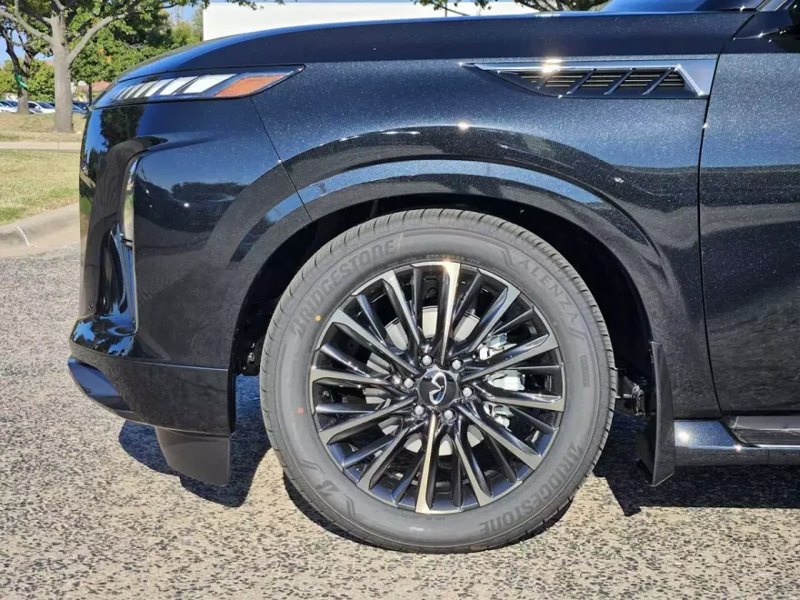 2026 Infiniti QX80 photo 1