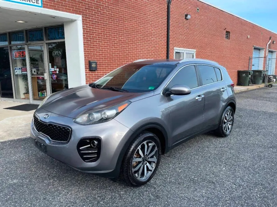 2017 Kia Sportage EX photo 1