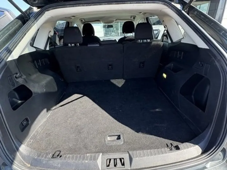 2015 Ford Edge SE photo 1