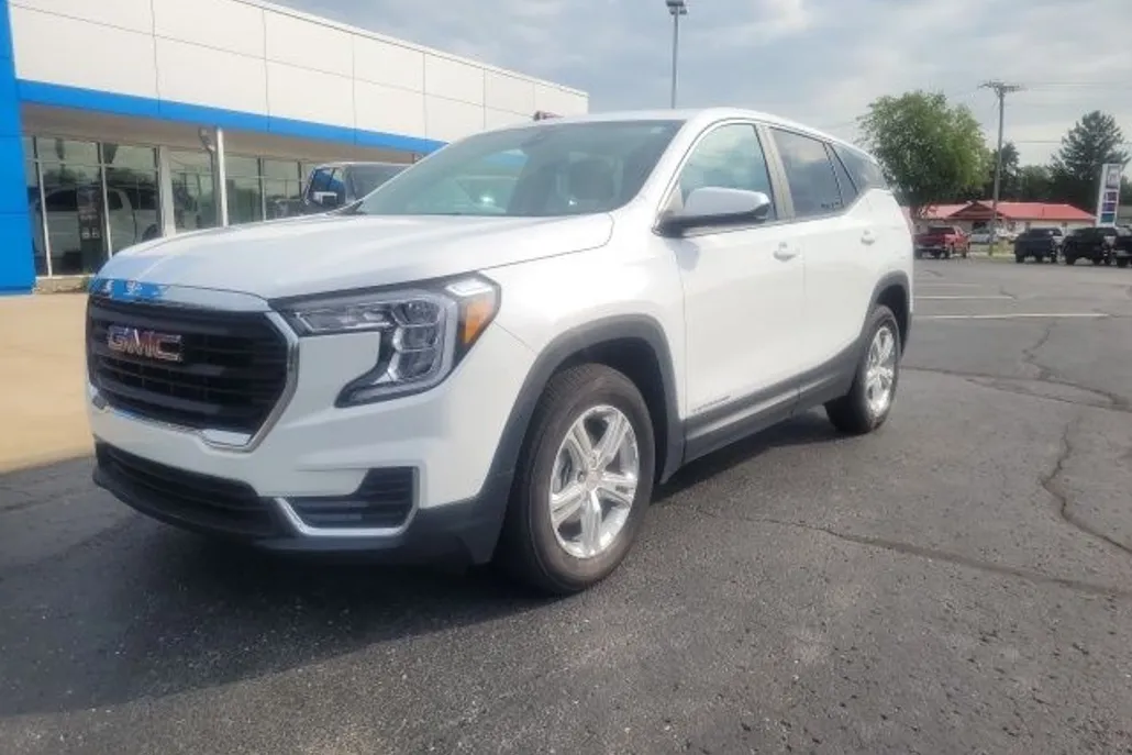 2024 Gmc Terrain SLE photo 1