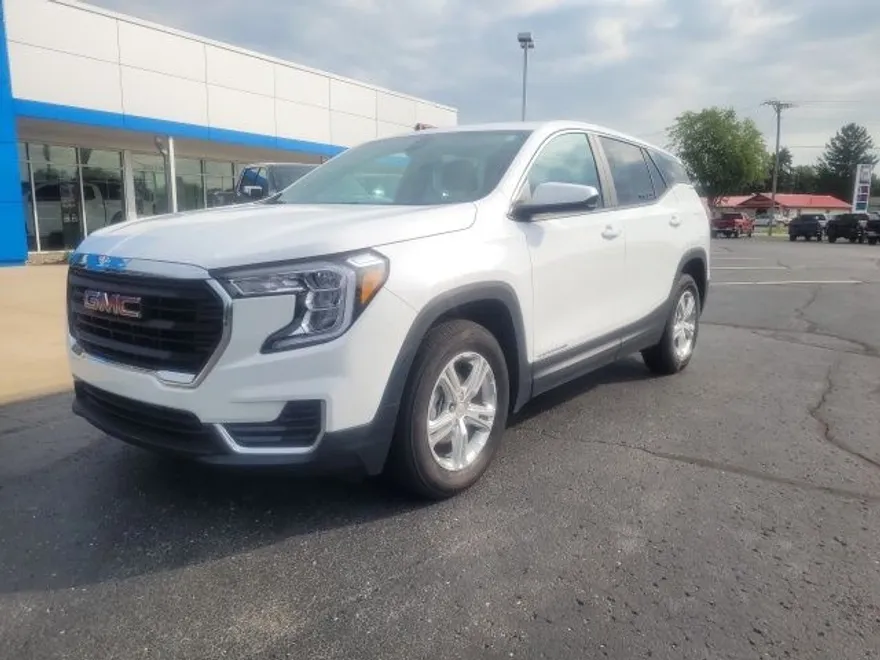 2024 Gmc Terrain SLE photo 1