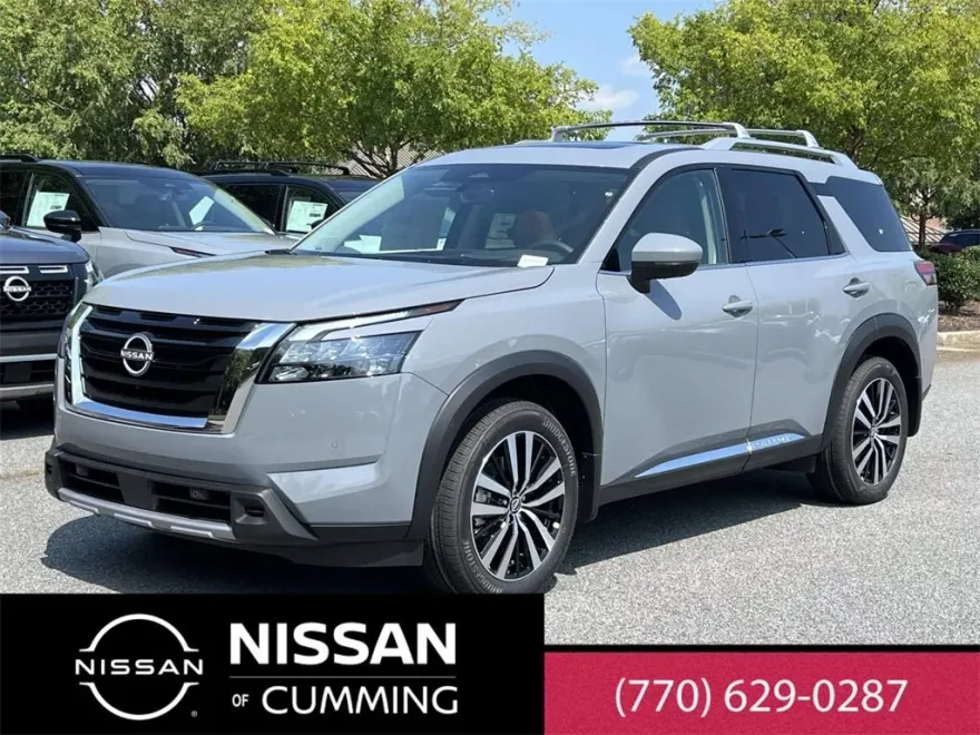 2025 Nissan Pathfinder Platinum photo 1
