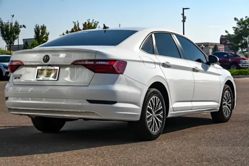 2021 Volkswagen Jetta 1.4T photo 2