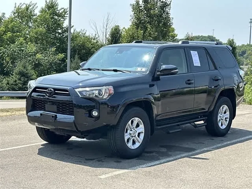 2023 Toyota 4Runner SR5 Premium photo 1