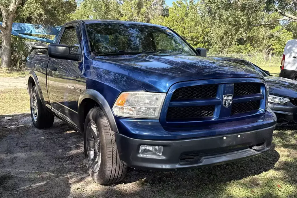 2010 Dodge Ram SLT photo 1
