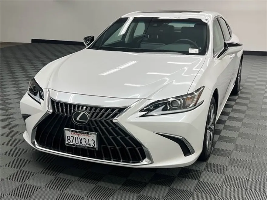 2022 Lexus ES 350 photo 1