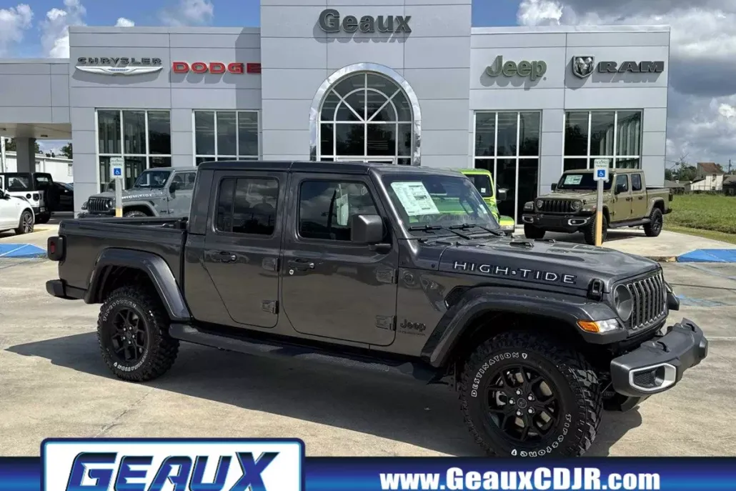 2025 Jeep Gladiator Sport photo 1
