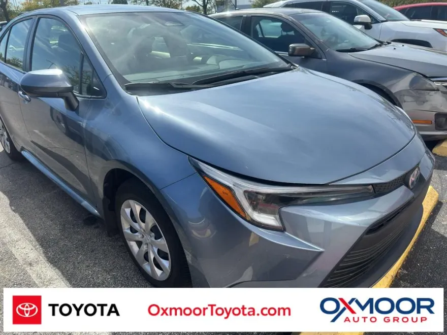 2024 Toyota Corolla XLE LE Premium SE photo 1
