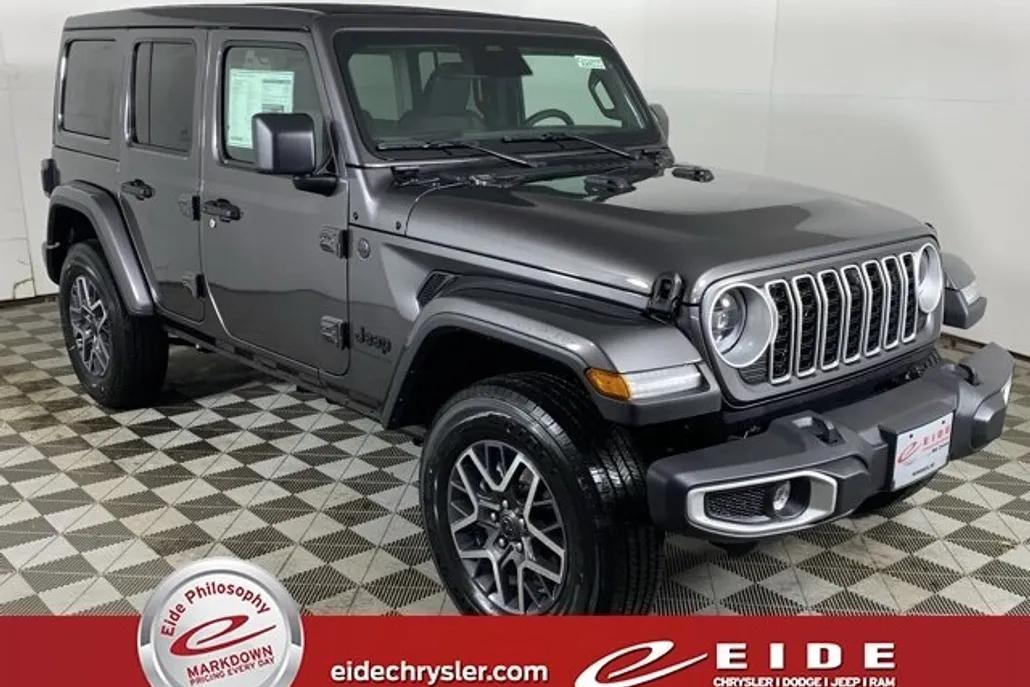 2025 Jeep Wrangler Sahara photo 1
