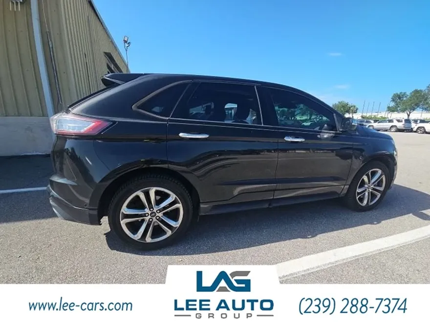 2015 Ford Edge Sport photo 1