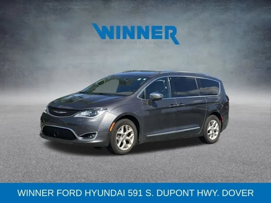2020 Chrysler Pacifica Limited photo 1