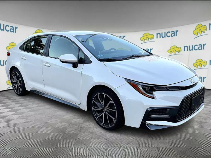 2020 Toyota Corolla SE photo 1