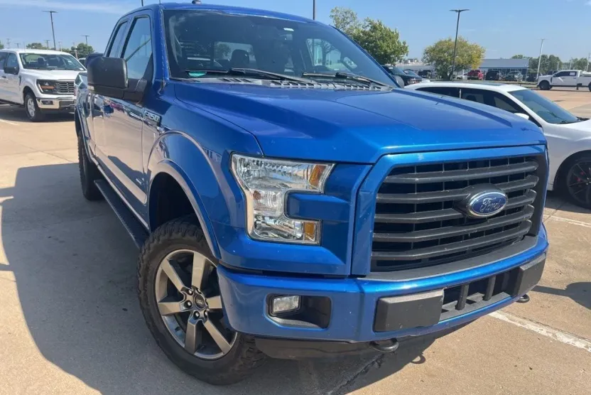 2016 Ford F-150 XLT photo 1