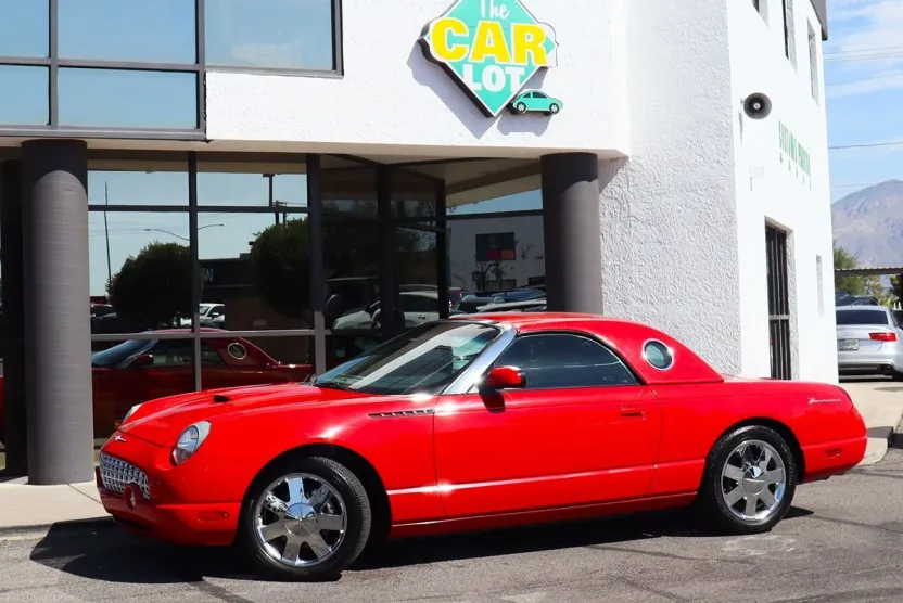 2002 Ford Thunderbird Premium photo 1
