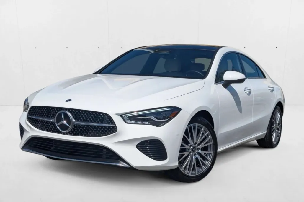 2025 Mercedes Benz CLA 250 photo 1