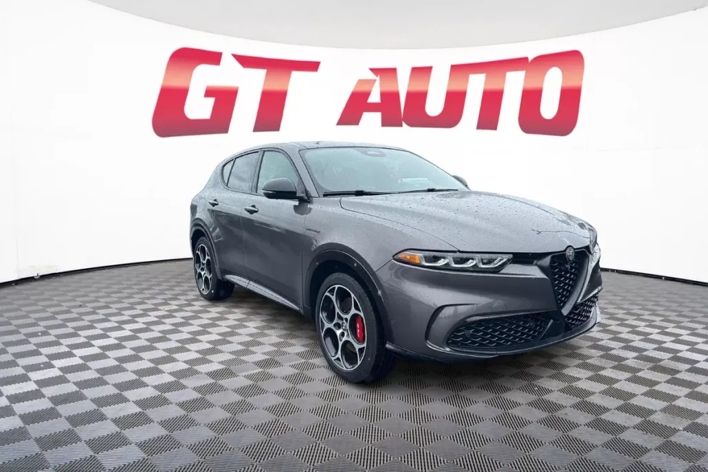 2024 Alfa Romeo Tonale Veloce photo 1