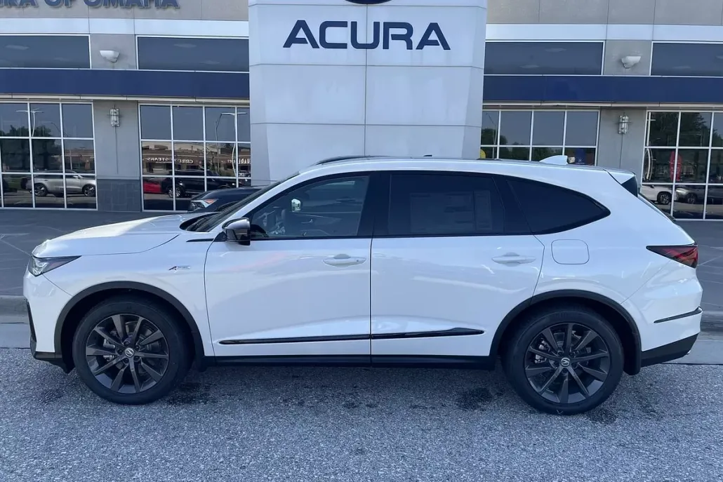 2026 Acura MDX SH-AWD Advance photo 1