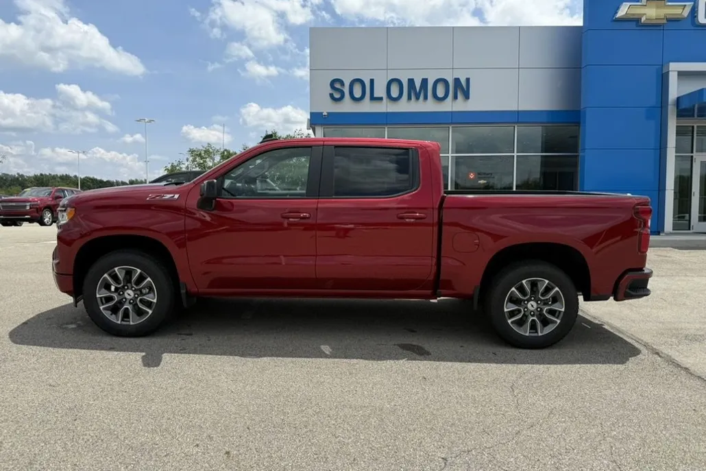 2026 Chevrolet Silverado 1500 RST photo 1