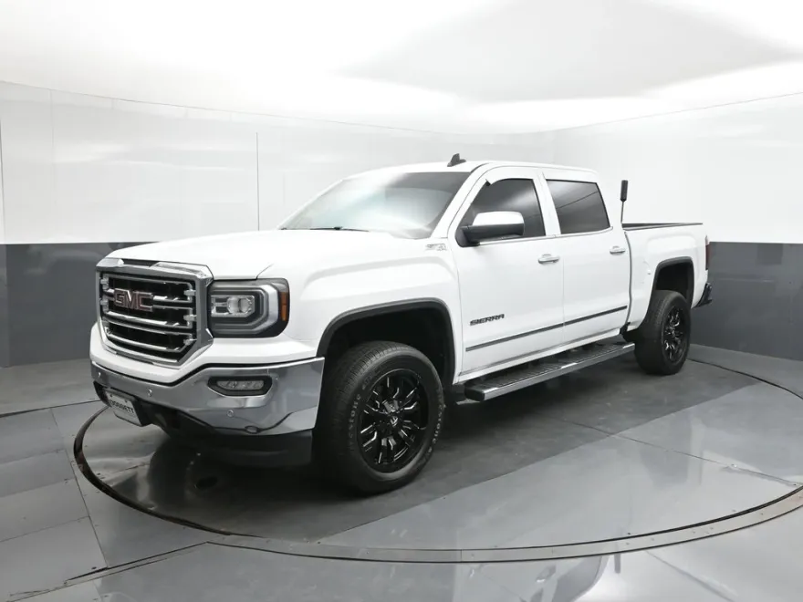 2018 Gmc Sierra 1500 SLT photo 1