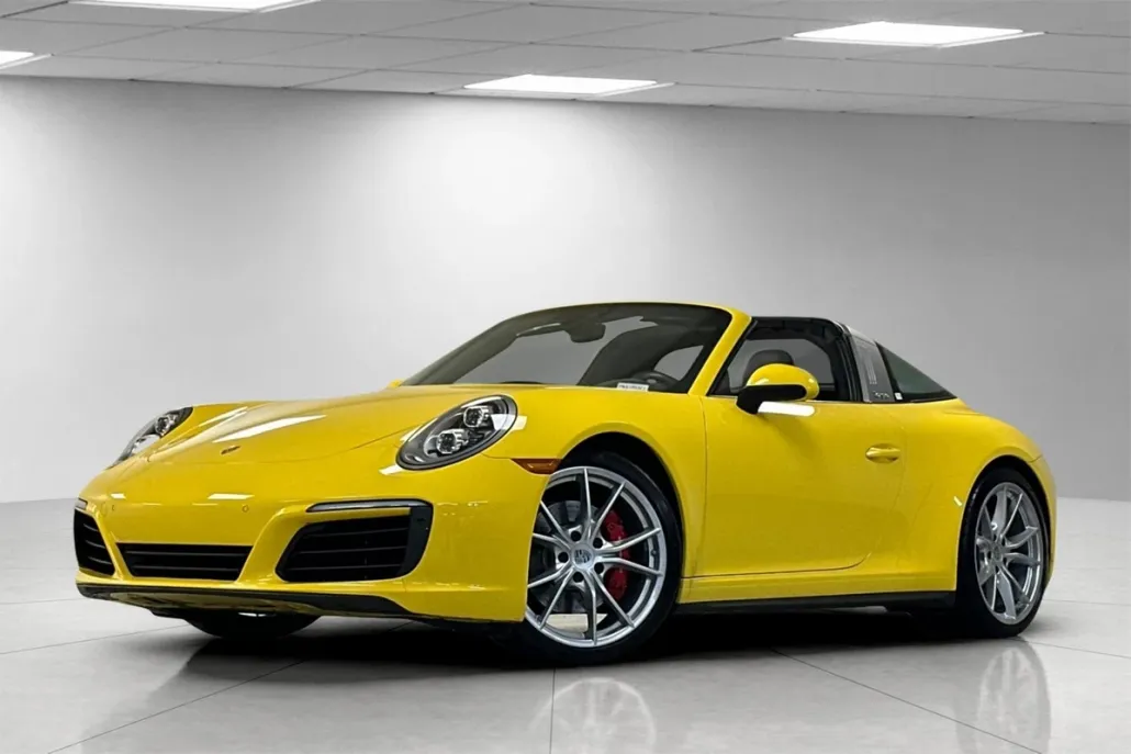 2019 Porsche 911 Targa 4S photo 1