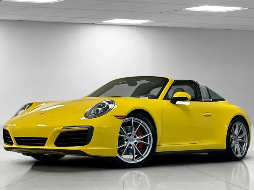 2019 Porsche 911 Targa 4S photo 1