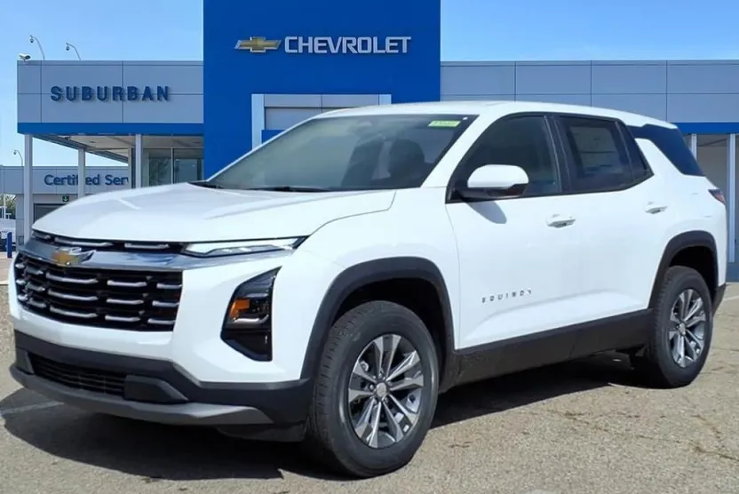 2026 Chevrolet Equinox LT photo 1